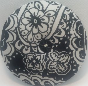 Black & White Pasley
